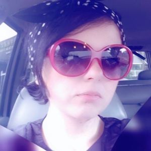 Meet your Posher, Jules